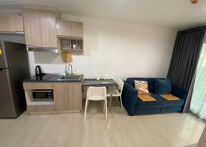 公寓 Sukhumvit 50 Quiet One Bedroom Near Bts Onnut