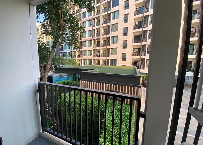 公寓 Sukhumvit 50 Quiet One Bedroom Near Bts Onnut 曼谷