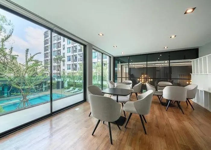 Sukhumvit 50 Quiet One Bedroom Near Bts Onnut * 曼谷