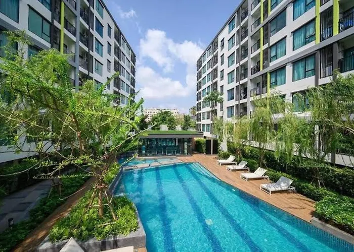 公寓 Sukhumvit 50 Quiet One Bedroom Near Bts Onnut